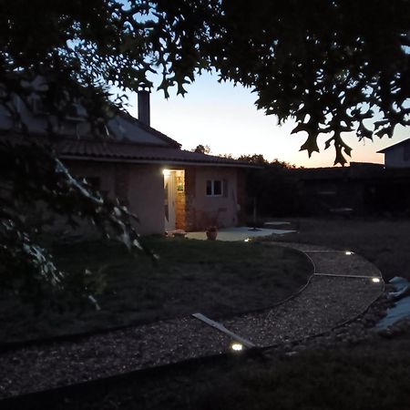 Le Gite De Cousal Esperce Exterior foto